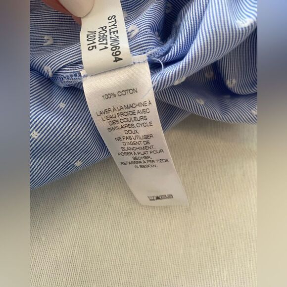 Vineyard vines. Size 4. Blouse. So cute! - Picture 7 of 12